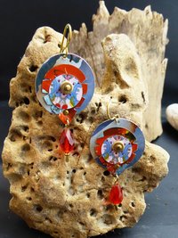 Trashy Tinsel dangle tin earrings in reds and blues