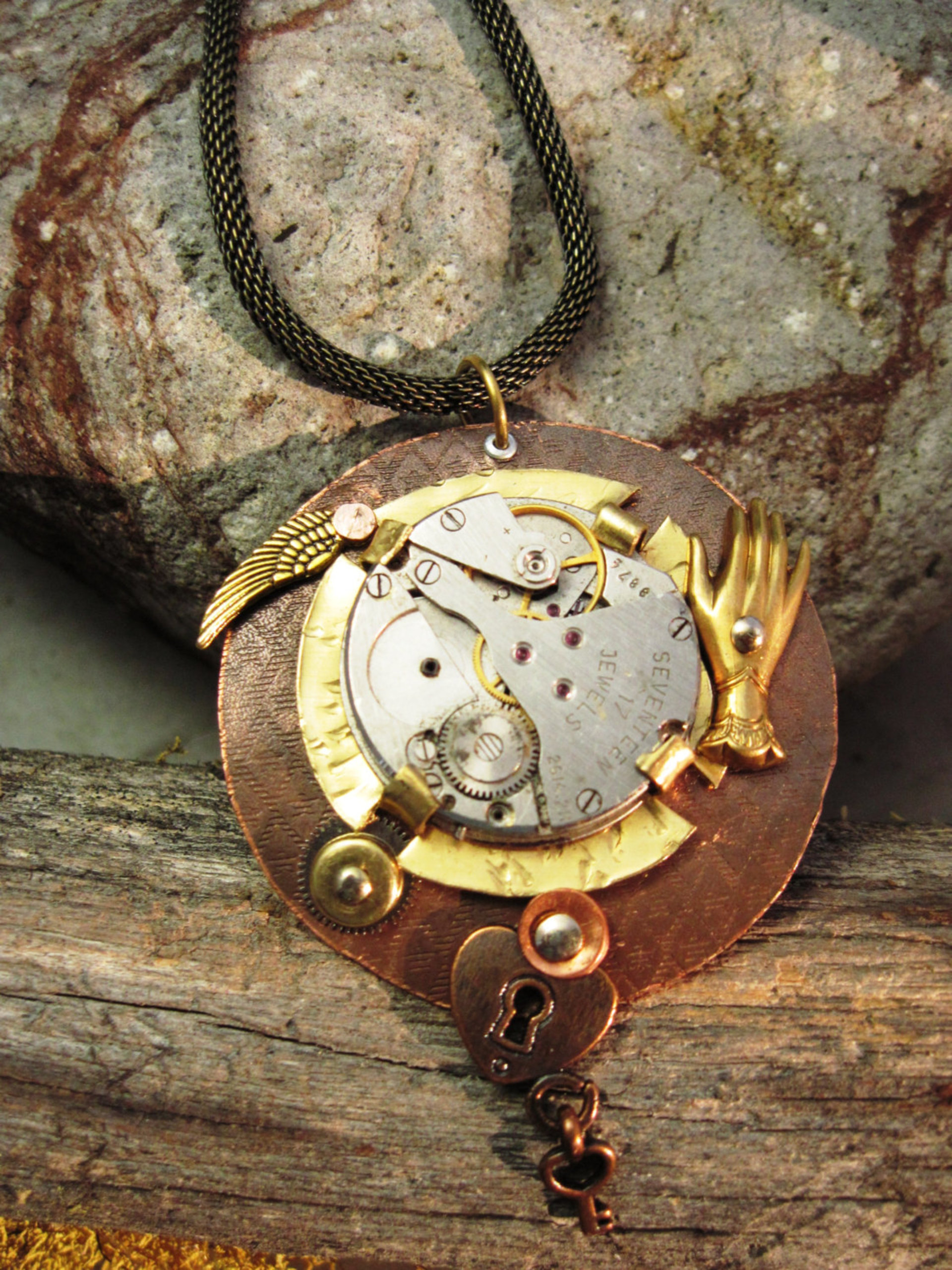 Steampunk pendant watchwork reArt pendant