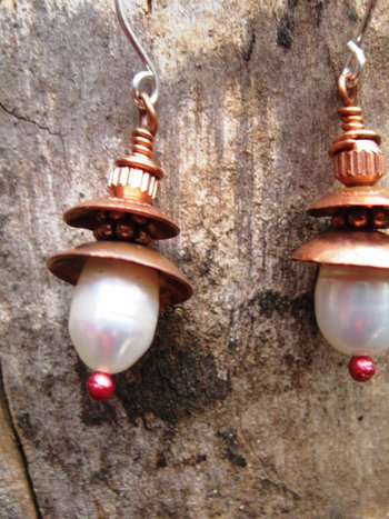 Fresh water white pearl and copper dangle earrings