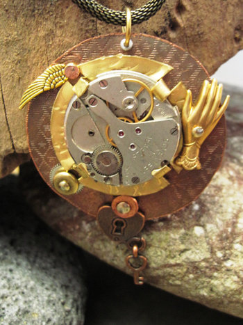 Steampunk pendant watchwork reArt pendant