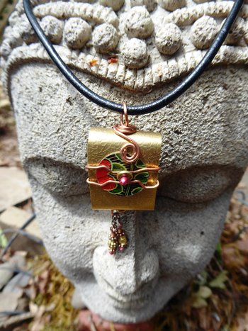 Tibetan inspired prayer pendant in brass with recycled tin word - Trust
